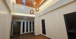 Skyline Sanctuary. Modern House with City Views and Swimming Pool, in Merville Subd.