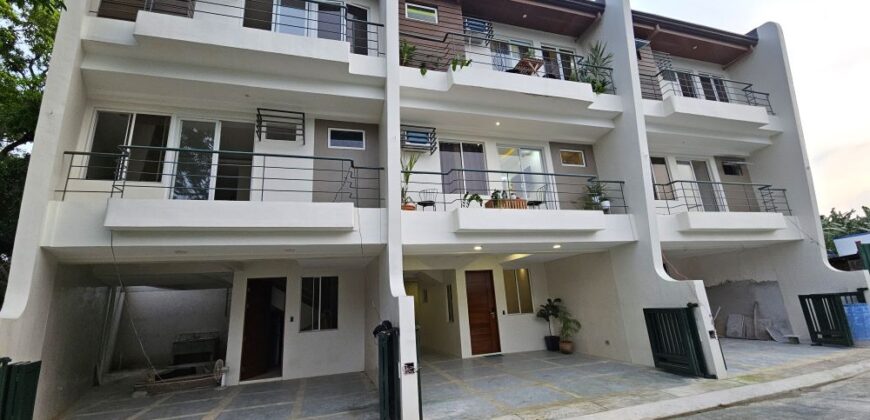 Modern 3-Story Townhouse in Merville Subd. Paranaque