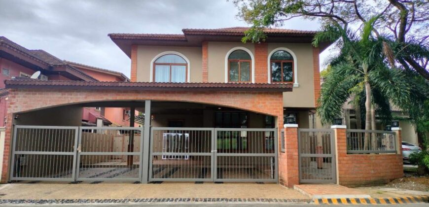 3 Storey Furnished House for Sale in Portofino Heights