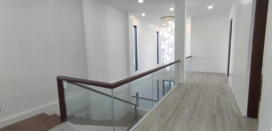 Brandnew House for Sale in Tahanan Village