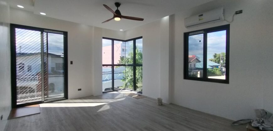 Brandnew House for Sale in Tahanan Village