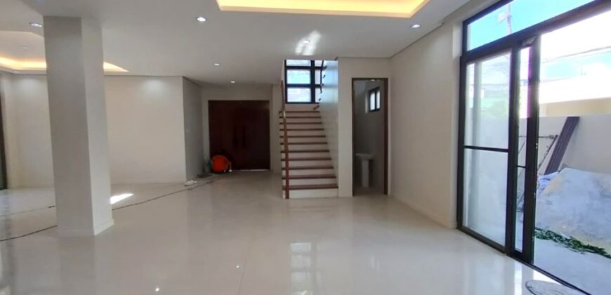 Brandnew Corner House for Sale in Bf Homes, Paranaque