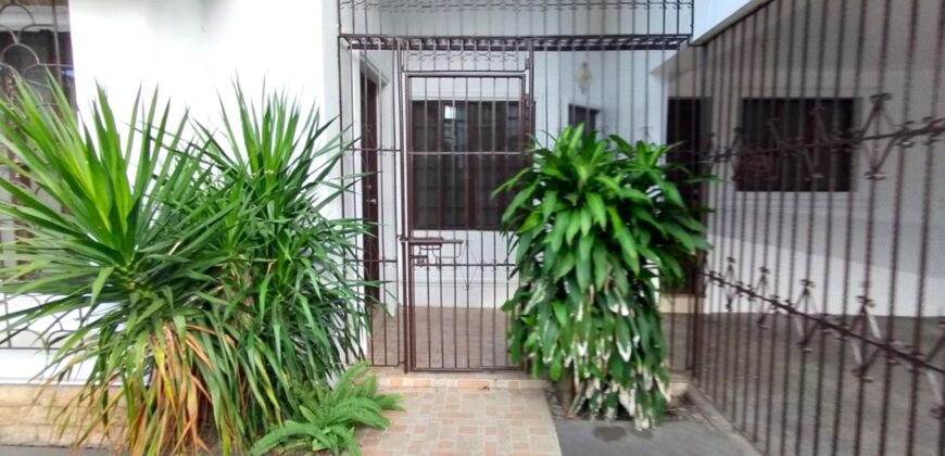 Bungalow House for Rent in Bf Homes, Paranaque