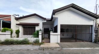 Bungalow House for Rent in Bf Homes, Paranaque