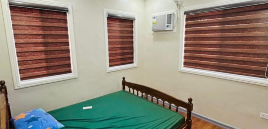 Newly Renovated Bungalow House for Sale in Bf Homes Paranaque