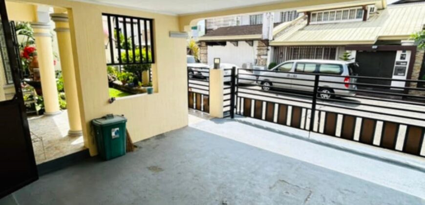 Newly Renovated Bungalow House for Sale in Bf Homes Paranaque