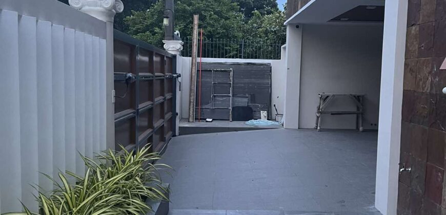 Newly Renovated 2 storey house And Lot For Sale In Multinational Village Paranaque