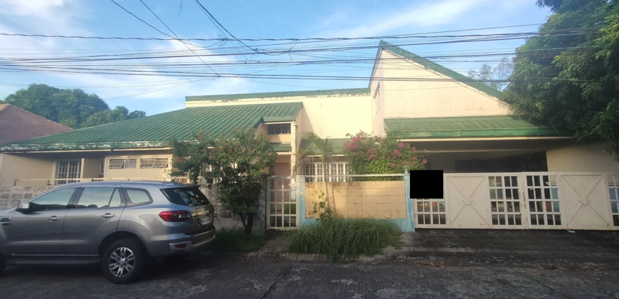 House And Lot For Sale In BF Homes Paranaque