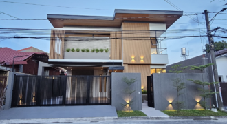 Brandnew Semi Furnished House for Sale in Bf Resort Village, Las Pinas