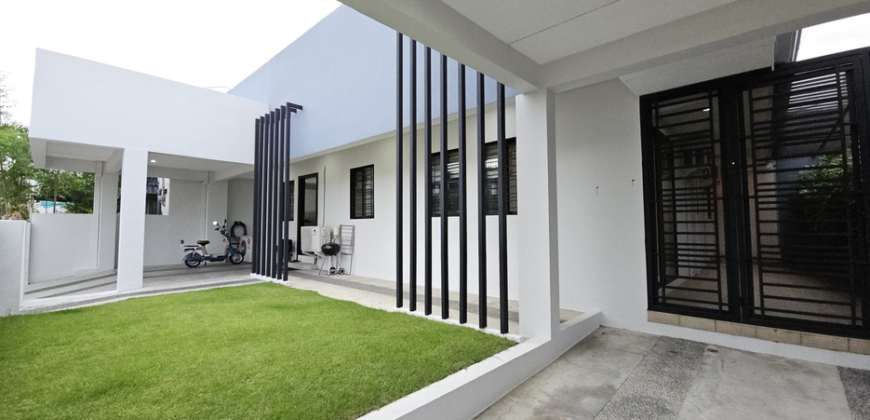 Fully Renovated Modern Bungalow in Bf Homes Paranaque