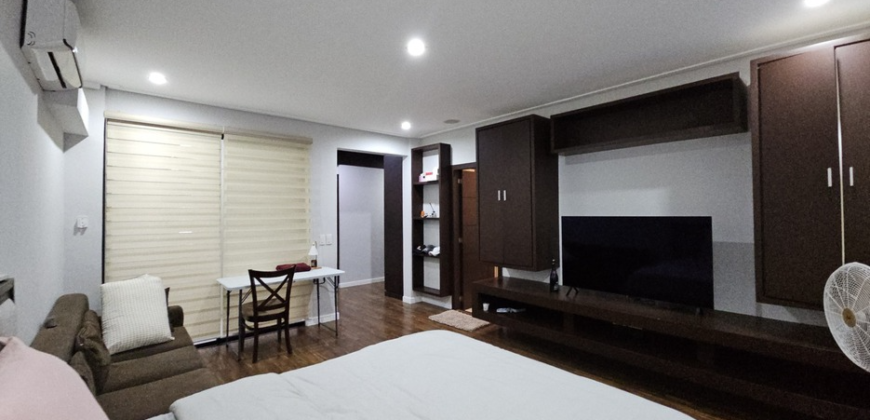 Fully Renovated Modern Bungalow in Bf Homes Paranaque