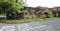 896sqm Corner House for Sale in Alabang Hills