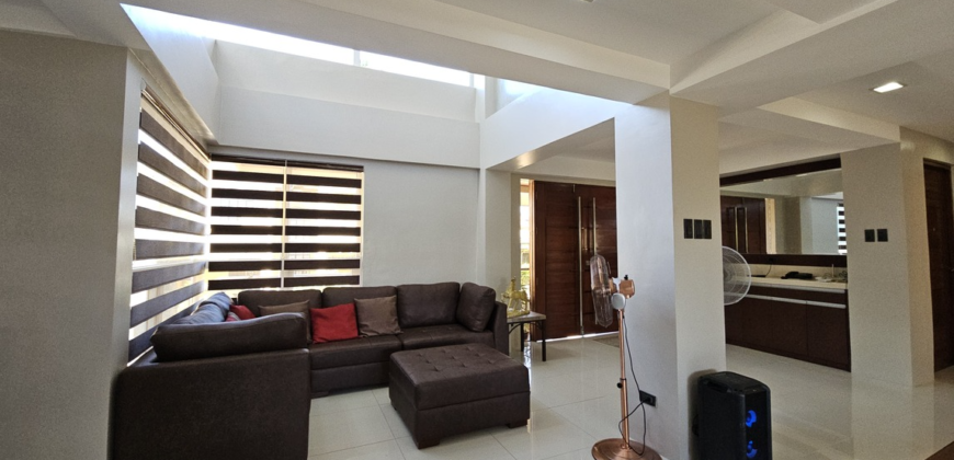 4 level House with 6 car garage in BF Homes Paranaque .