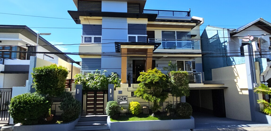 4 level House with 6 car garage in BF Homes Paranaque .