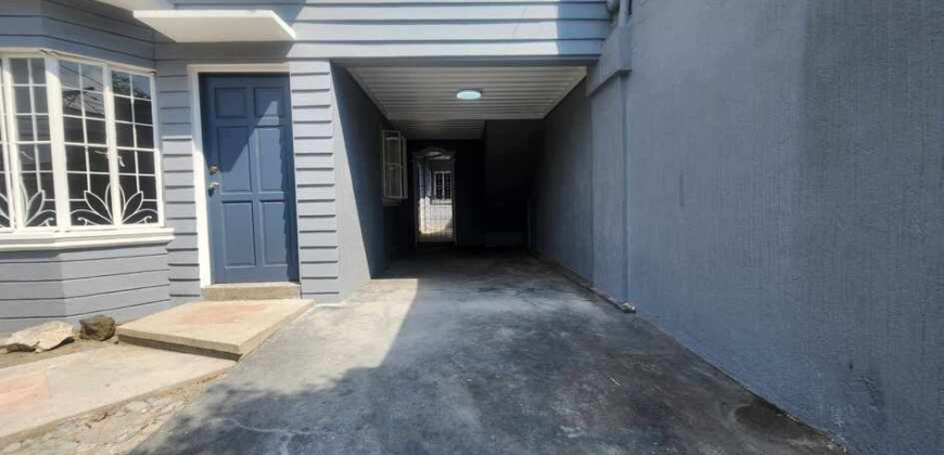 320sqm House for Rent in Bf Homes, Paranaque