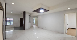 Bungalow with 395sqm Lot in BF Homes Las Pinas along Main Thoroughfare