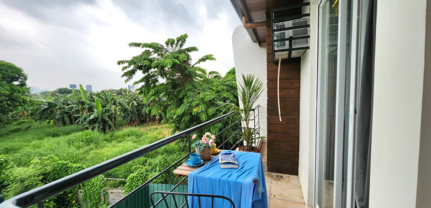 Newly Built 3 Storey TownHomes in Merville, Paranaque