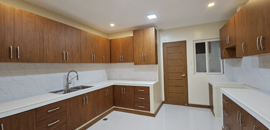 Brandnew Duplex House for Sale in Bf Resort Village, Las Pinas