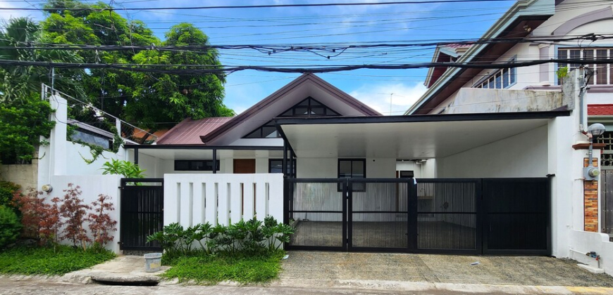 Bungalow House and Lot for Sale in Bf Resort, Las Pinas