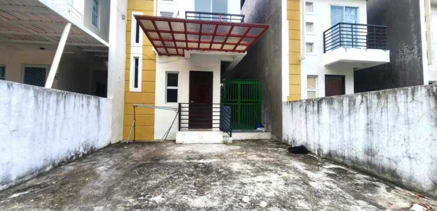 Townhouse Unit for Rent in Bf Homes, Paranaque