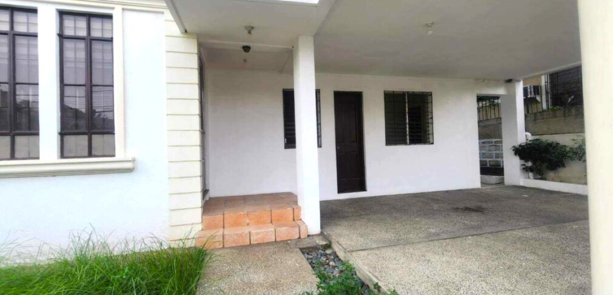 2 Storey House for Rent in Bf Homes, Paranaque