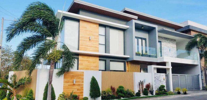 Stylish Corner Gem: Fully Furnished House For Sale in Fortunata Subd. Paranaque.