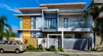 Stylish Corner Gem: Fully Furnished House For Sale in Fortunata Subd. Paranaque.