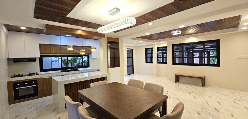 Ultra Modern Home with Cutting-edge Design Materials in Bf Resort Village, Las Pinas