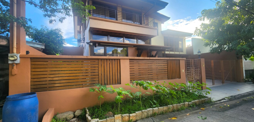 Well Maintained House and Lot for Sale in BfHomes, Paranaque