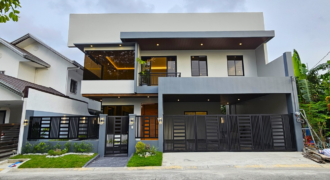 Linear Luxury: A Modern Brand New Home in BF Las Pinas