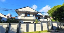 The Grand Oasis: Big House with Garden and Swimming Pool in BF Resort Las Pinas