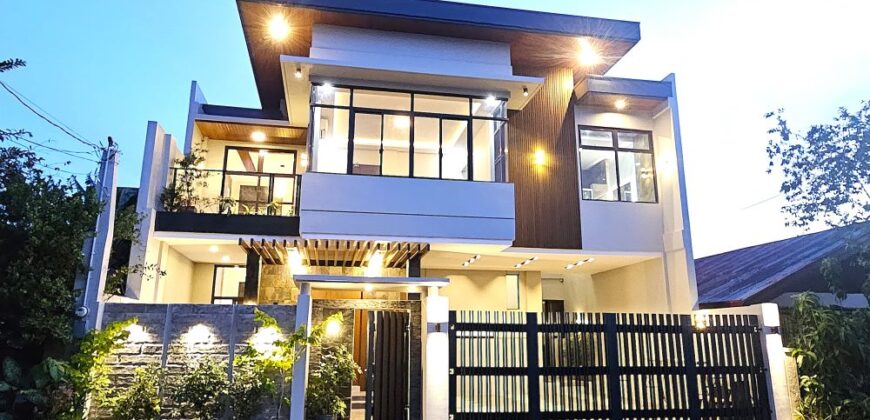 Hotel Feel and Quality House in Bf Resort Village, Las Pinas