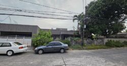 Fixer Upper Bungalow with Swimming Pool and Garden in BF Homes Las Pinas