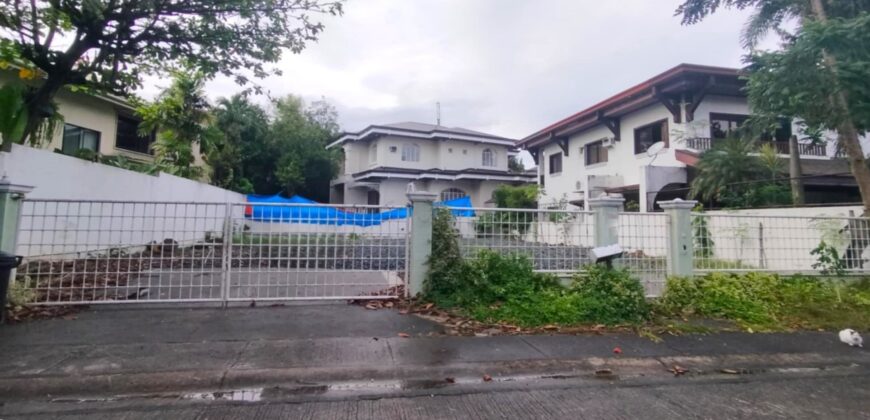 Vacant Lot for Sale in Ayala Alabang Village